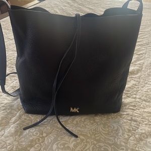 Michael Kors blue bag